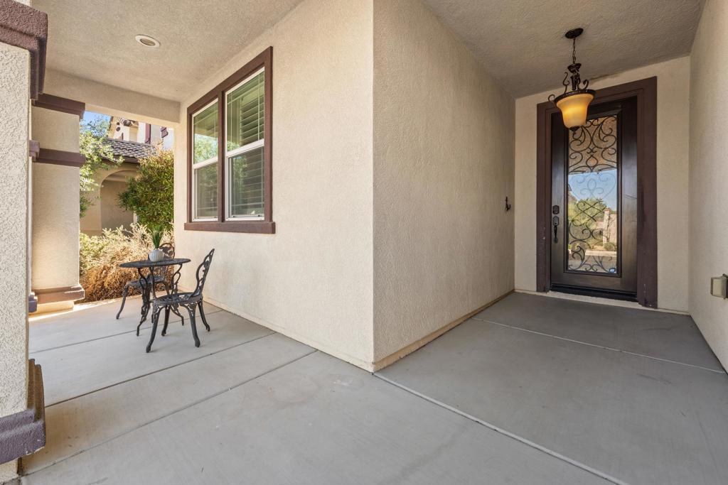 39099 Crown Ranch Rd