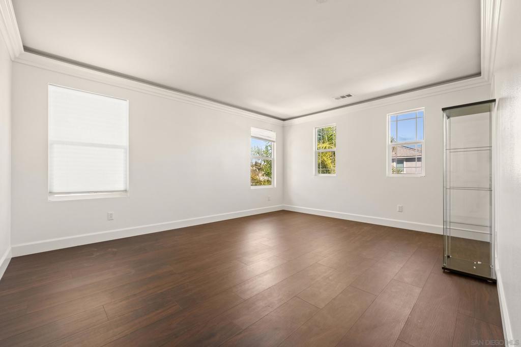 39099 Crown Ranch Rd