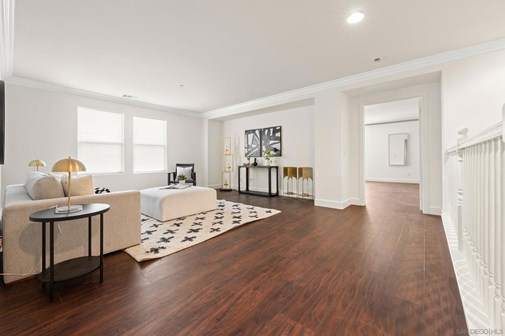 39099 Crown Ranch Rd