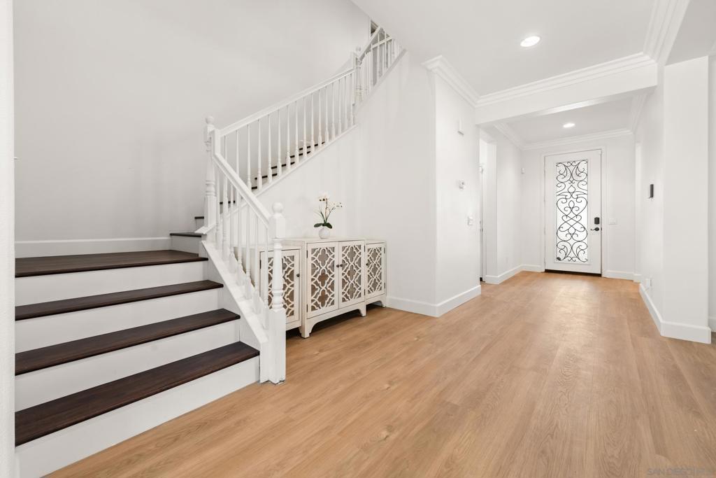 39099 Crown Ranch Rd