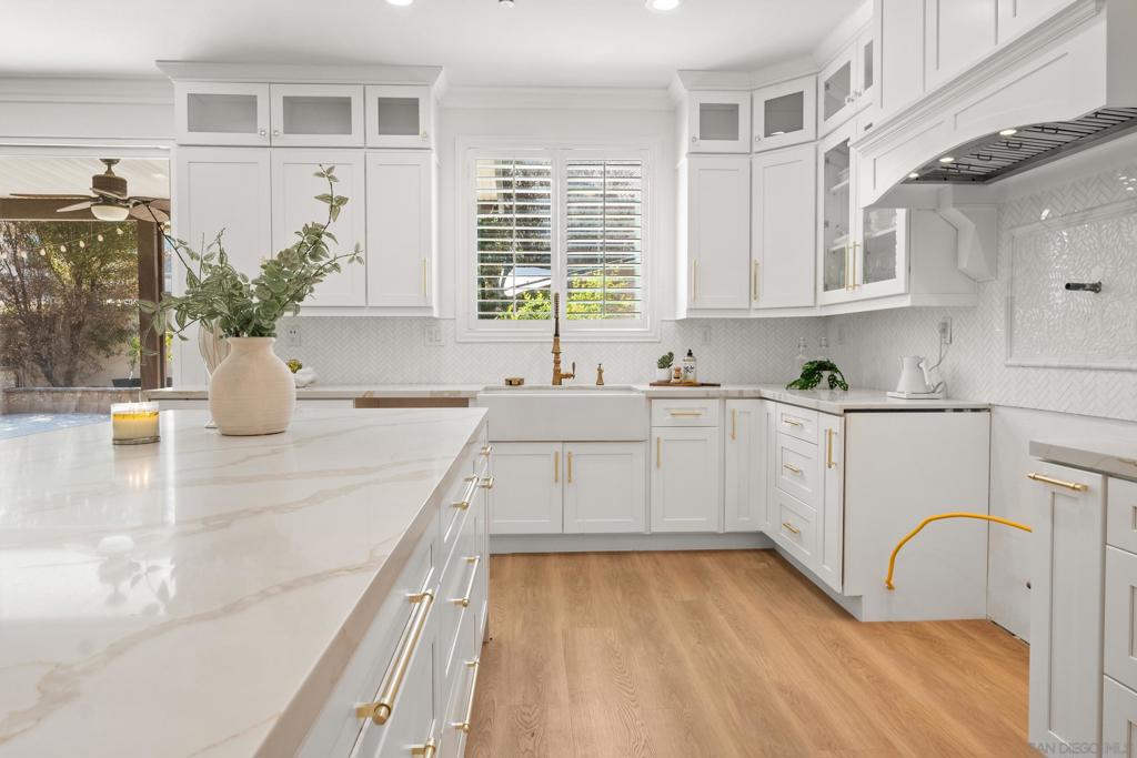 39099 Crown Ranch Rd