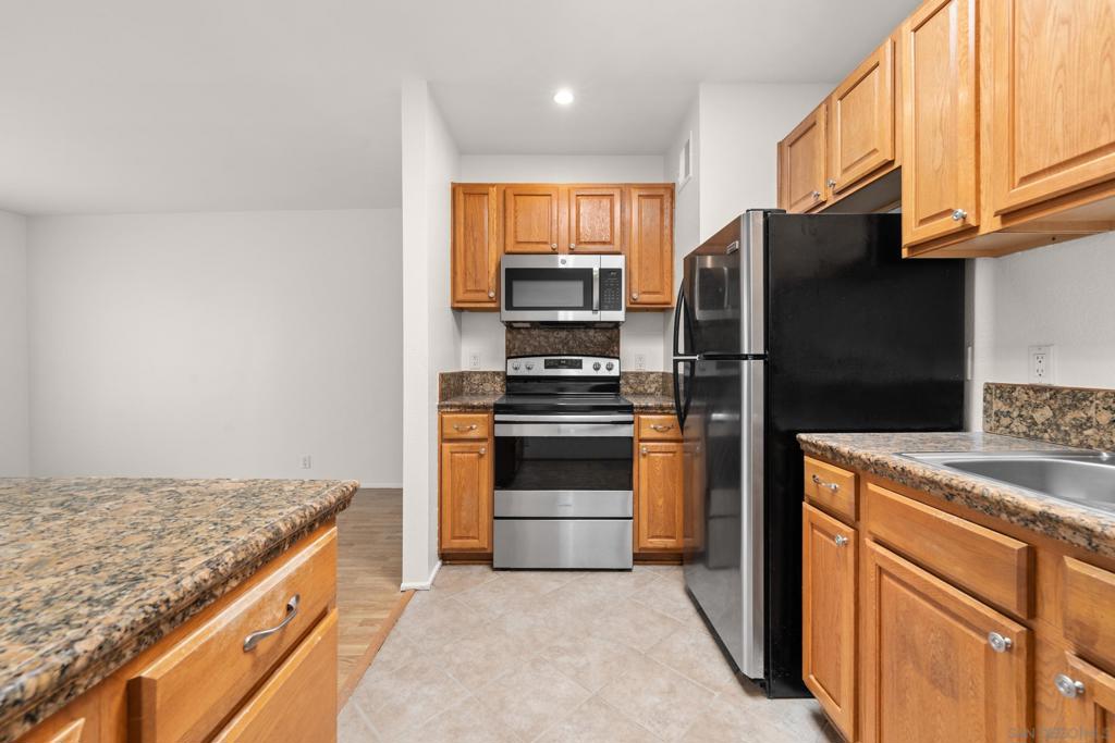 4329 Central Ave Apt 5
