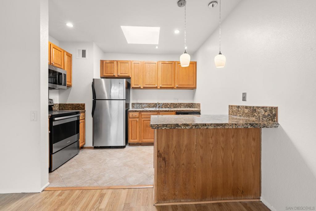 4329 Central Ave Apt 5