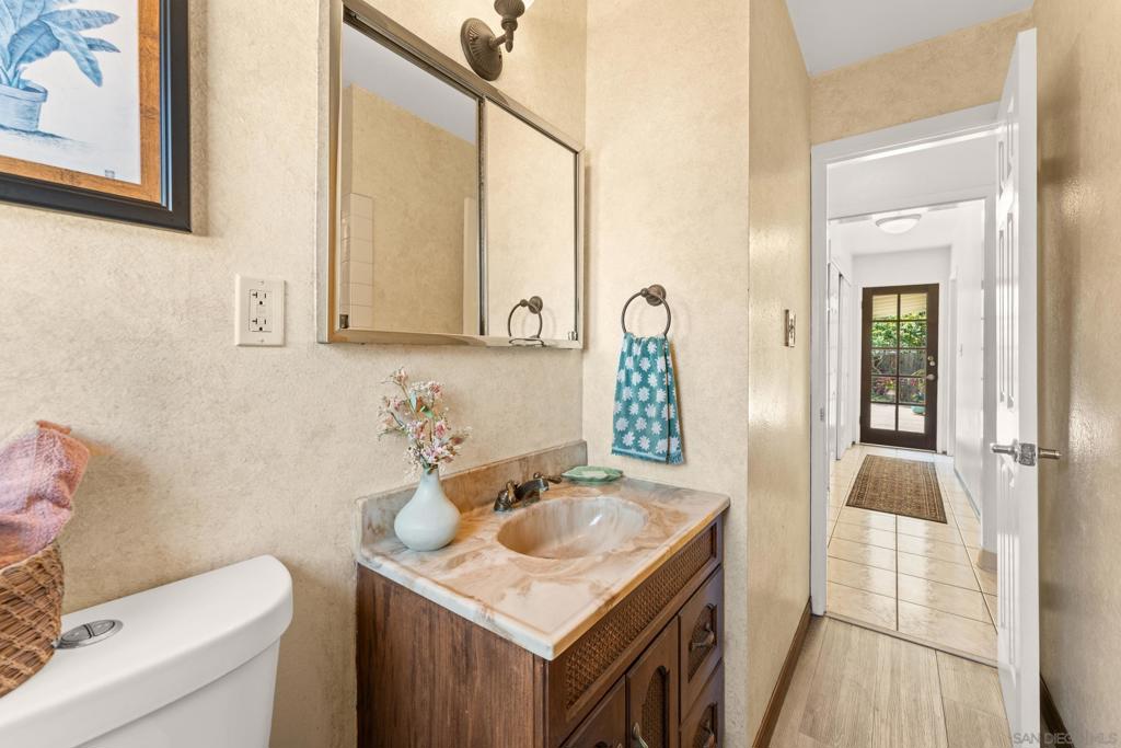 6057 Delor Ct