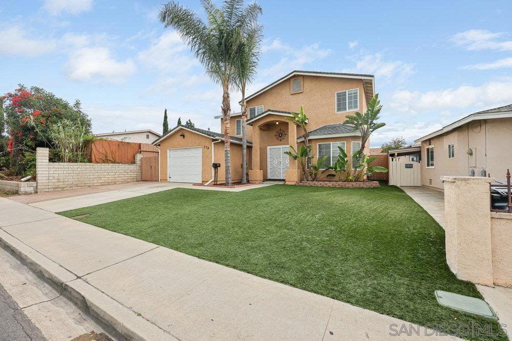 774 Reef Dr
