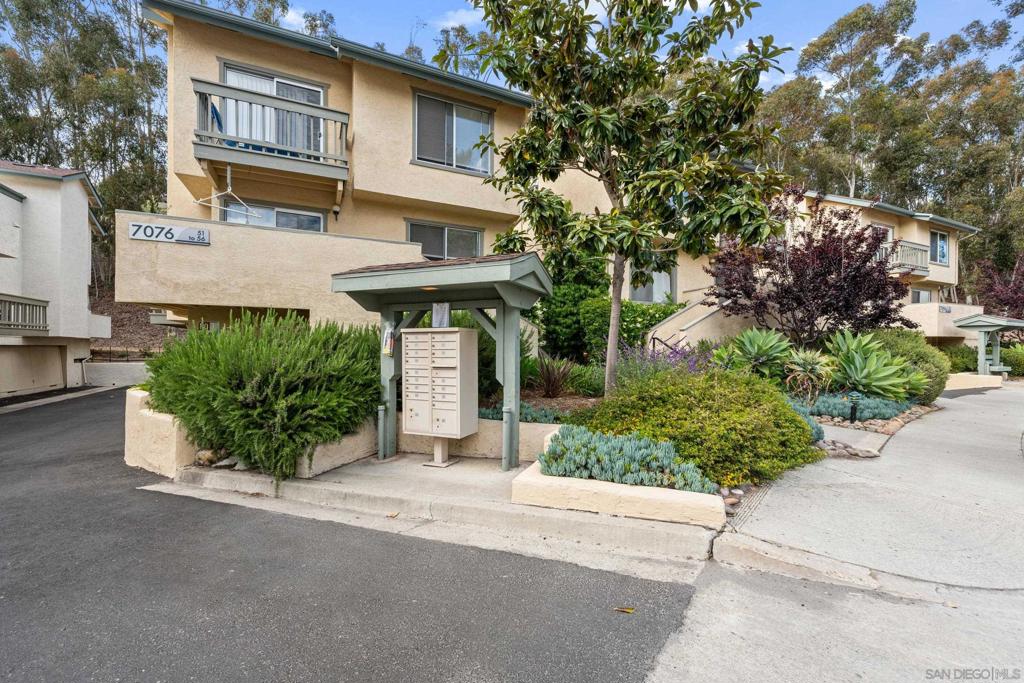 7076 Park Mesa Way 55