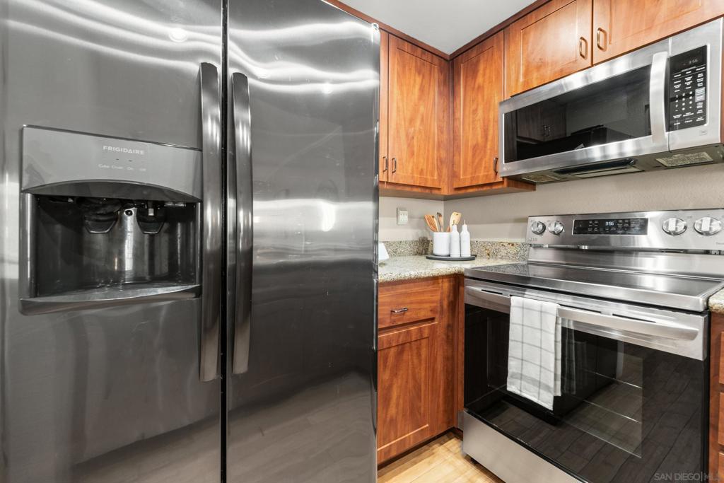 7076 Park Mesa Way 55