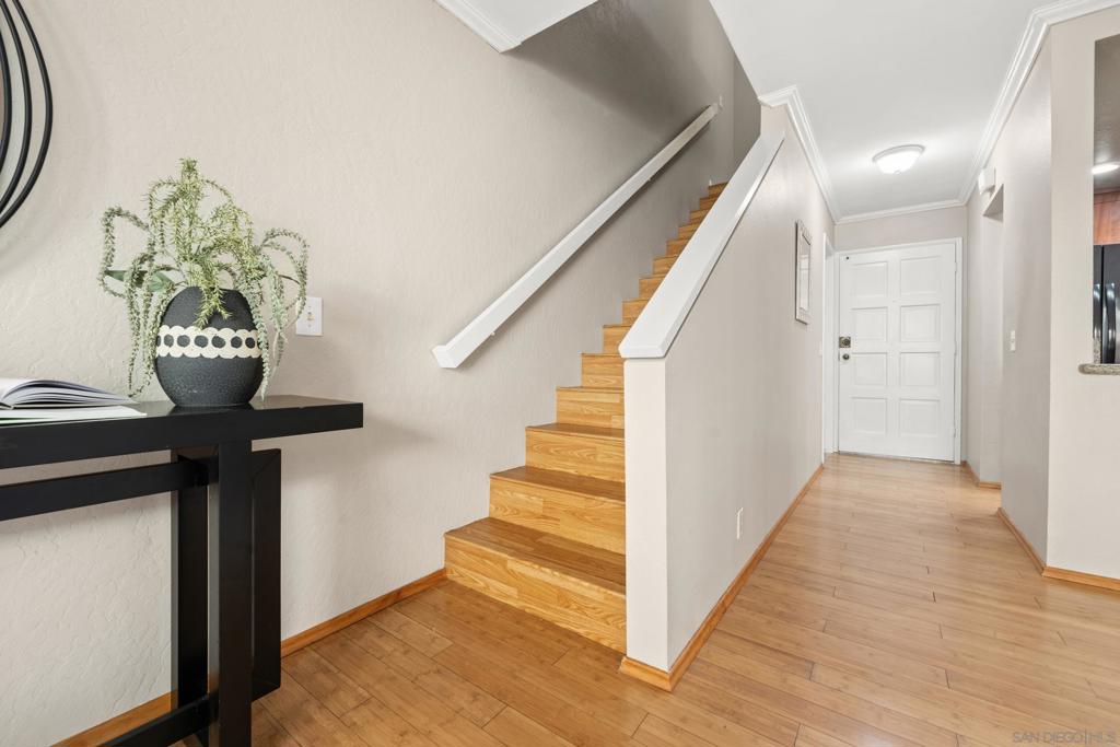 7076 Park Mesa Way 55