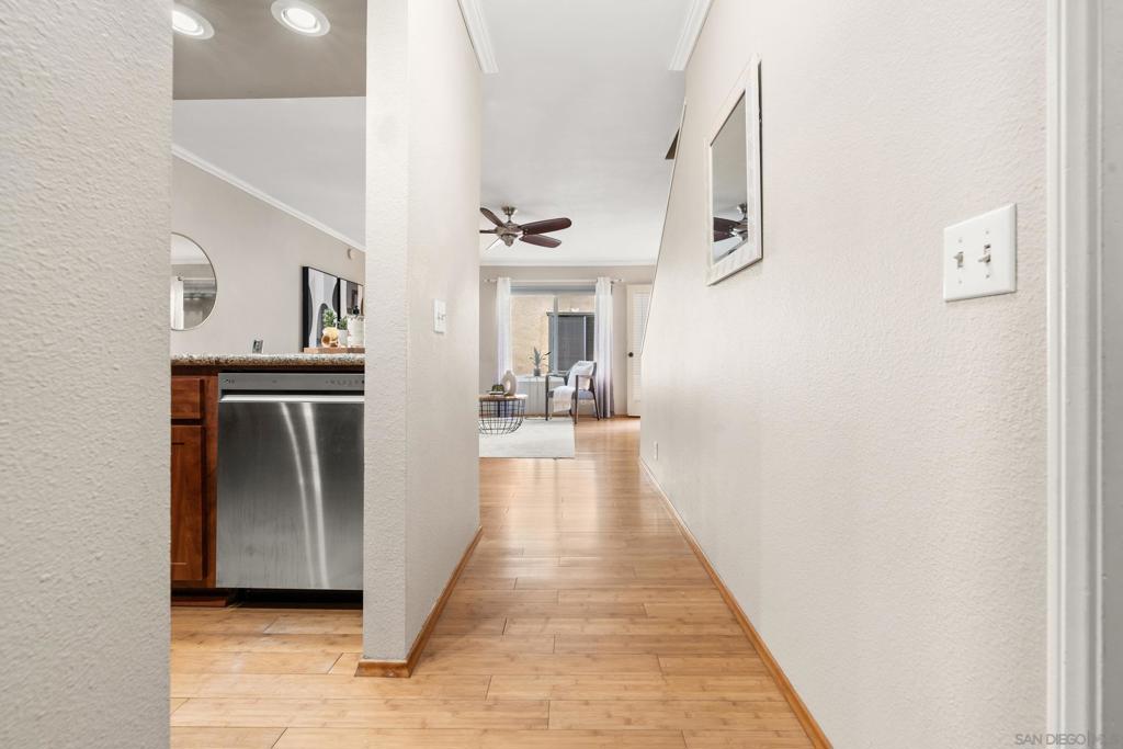 7076 Park Mesa Way 55