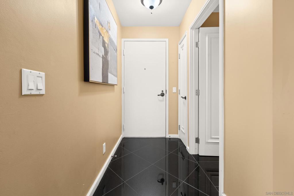 200 Harbor Dr 803