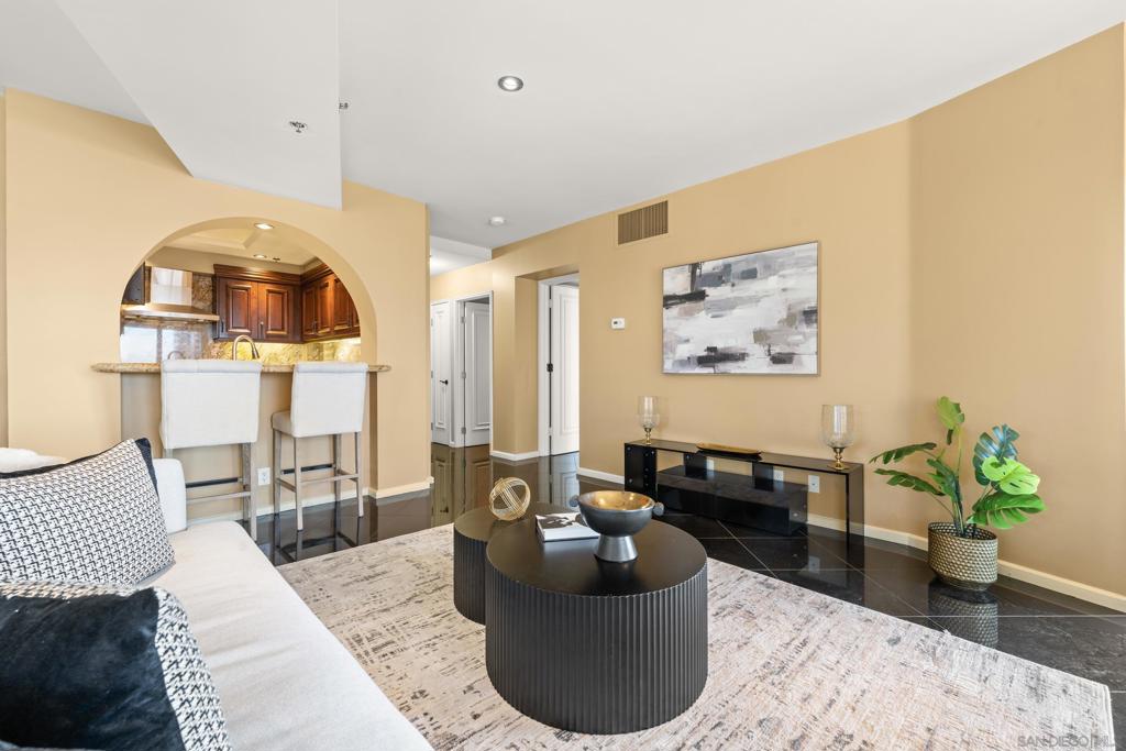 200 Harbor Dr 803