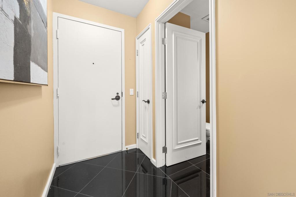 200 Harbor Dr 803