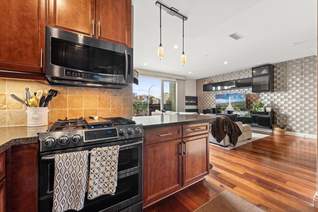 3972 Albatross St 202