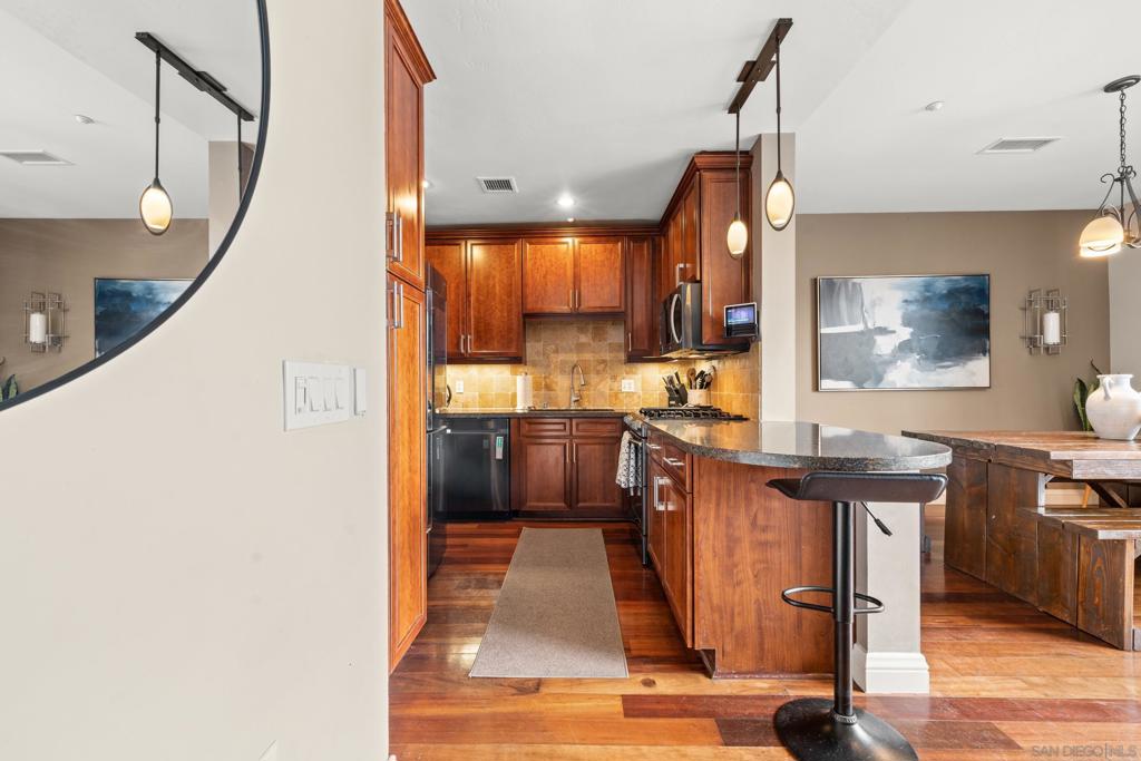 3972 Albatross St 202