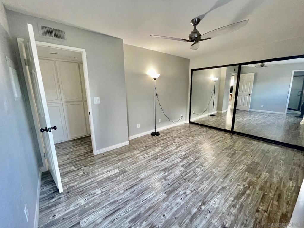 4355 Rialto St 7