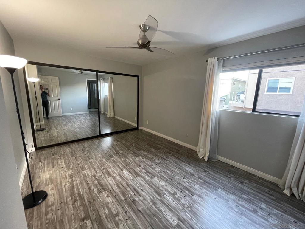 4355 Rialto St 7