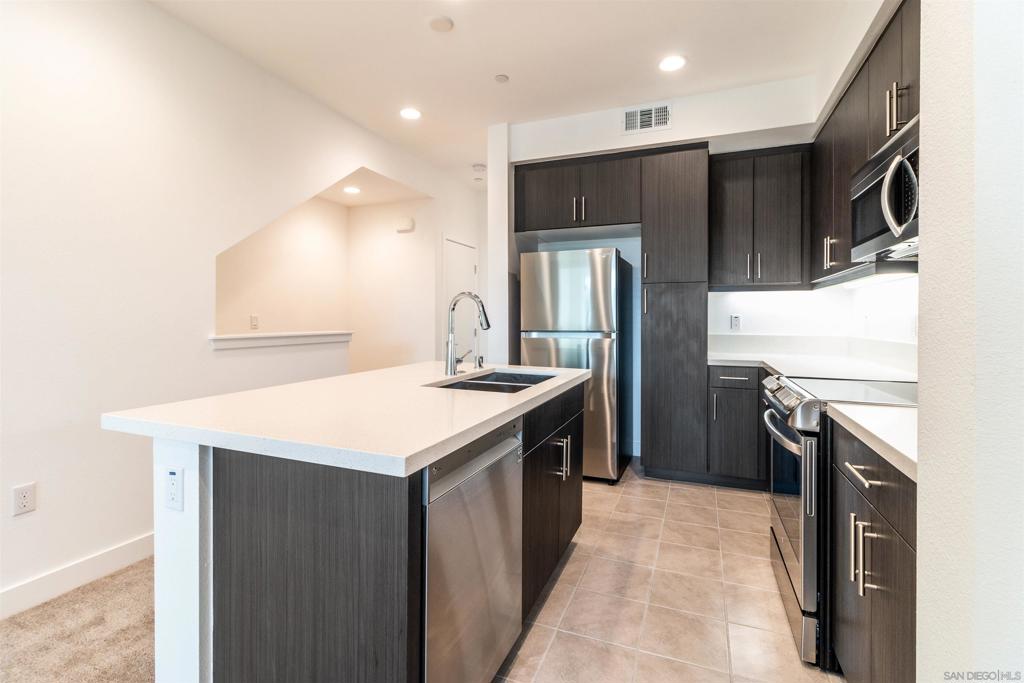 7651 University Ave 104