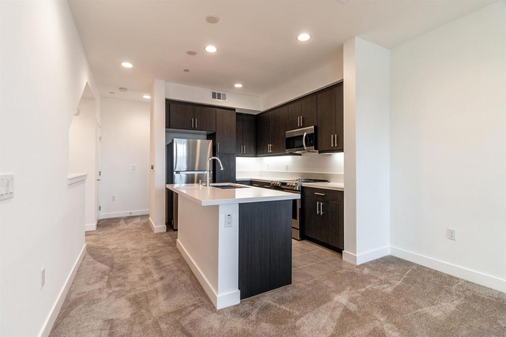 7651 University Ave 104