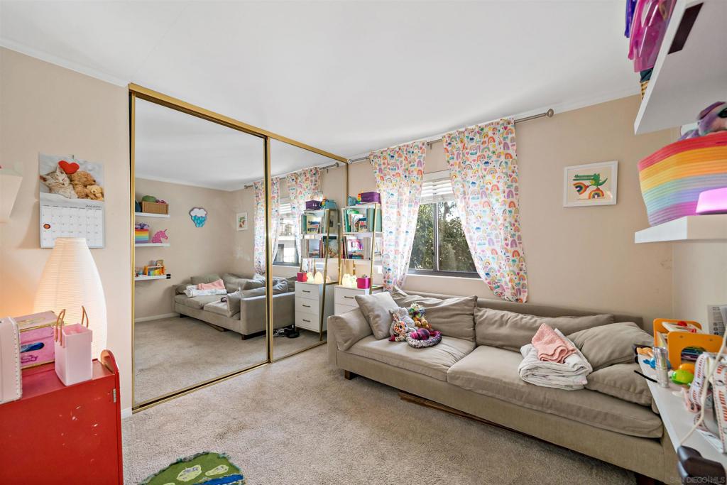 2950 Broadway 24