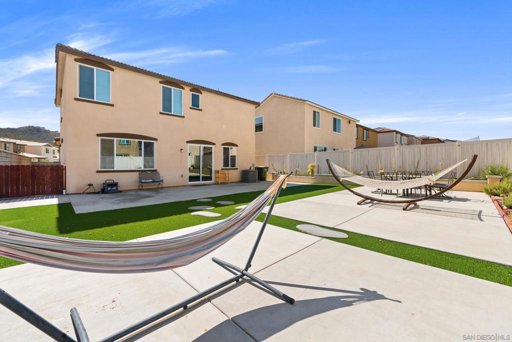 13305 Cultivate Ct