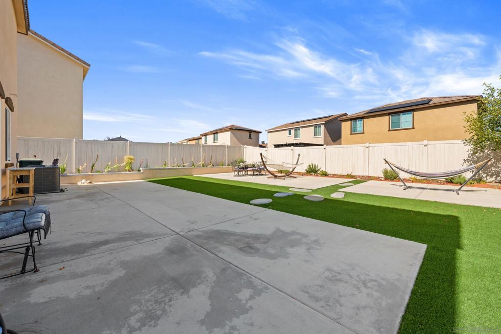 13305 Cultivate Ct