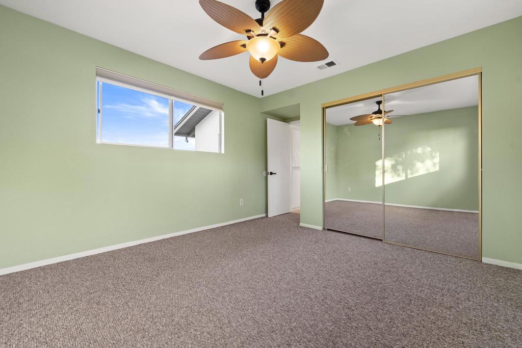 3306 Donna Dr