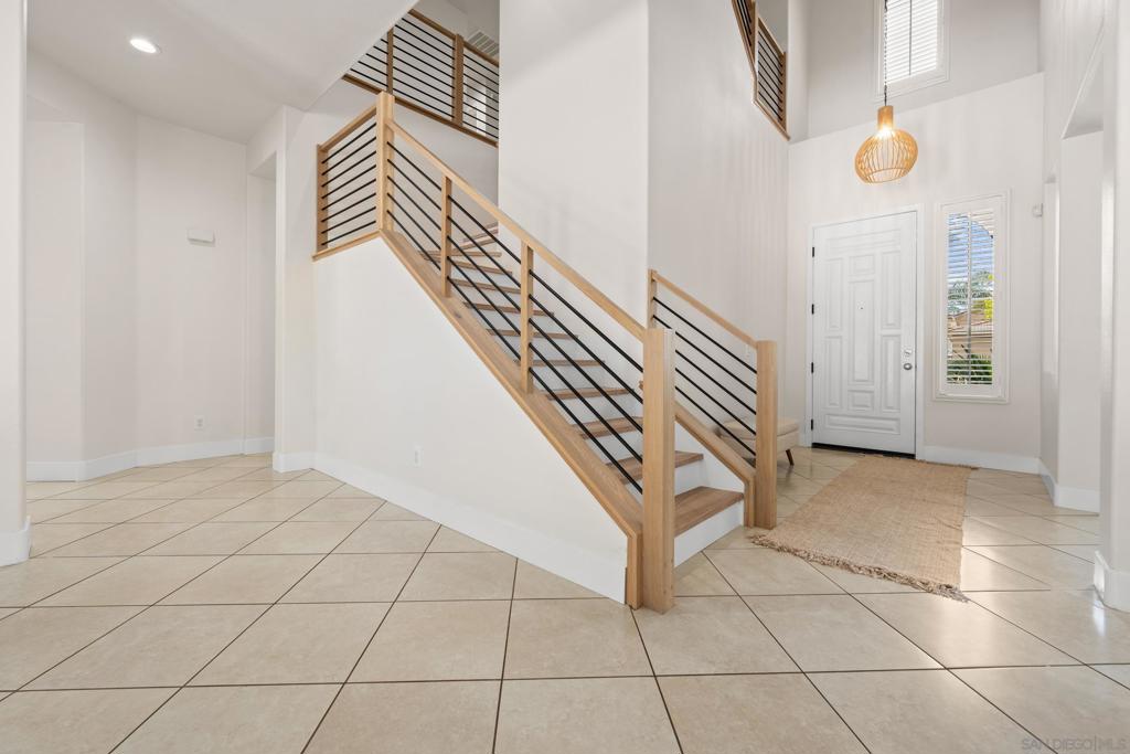 33950 Summit View Pl