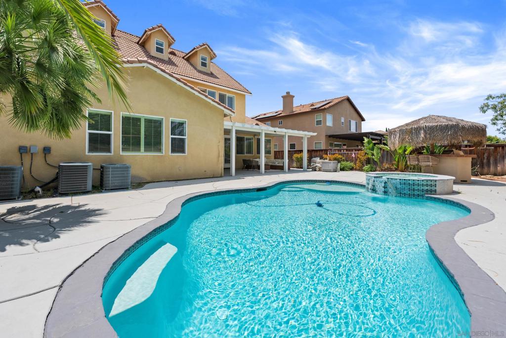 33950 Summit View Pl