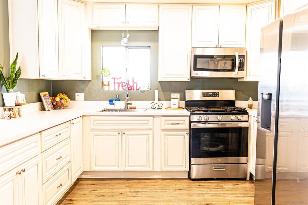 400 Greenfield Dr SPC 122