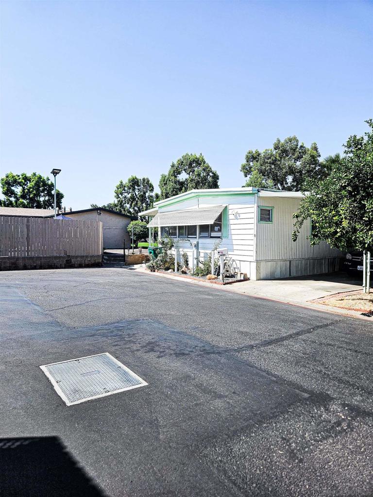 400 Greenfield Dr SPC 122