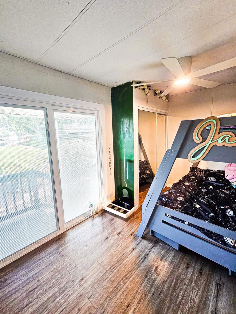 400 Greenfield Dr SPC 122