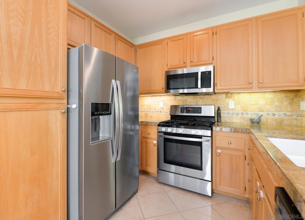 3403 Paseo De Paz Court