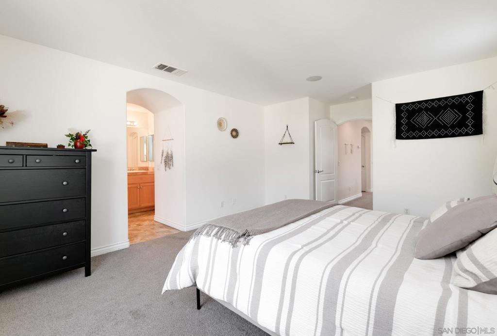 3403 Paseo De Paz Court