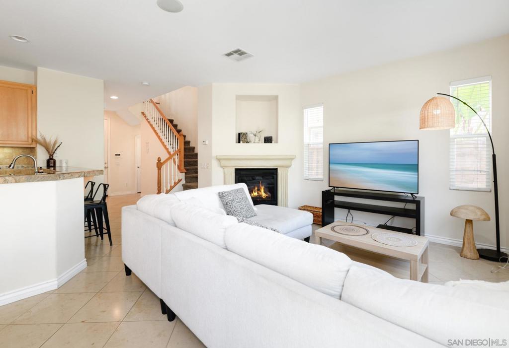 3403 Paseo De Paz Court