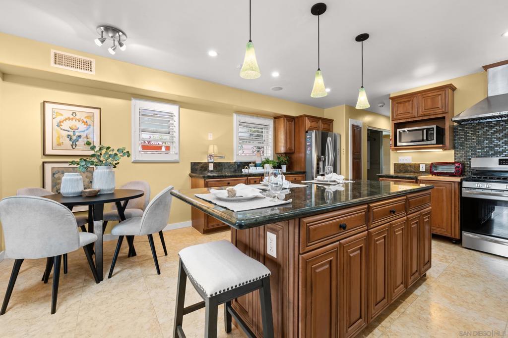 4685 Long Branch Ave