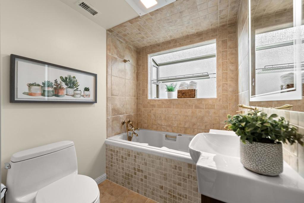 4685 Long Branch Ave