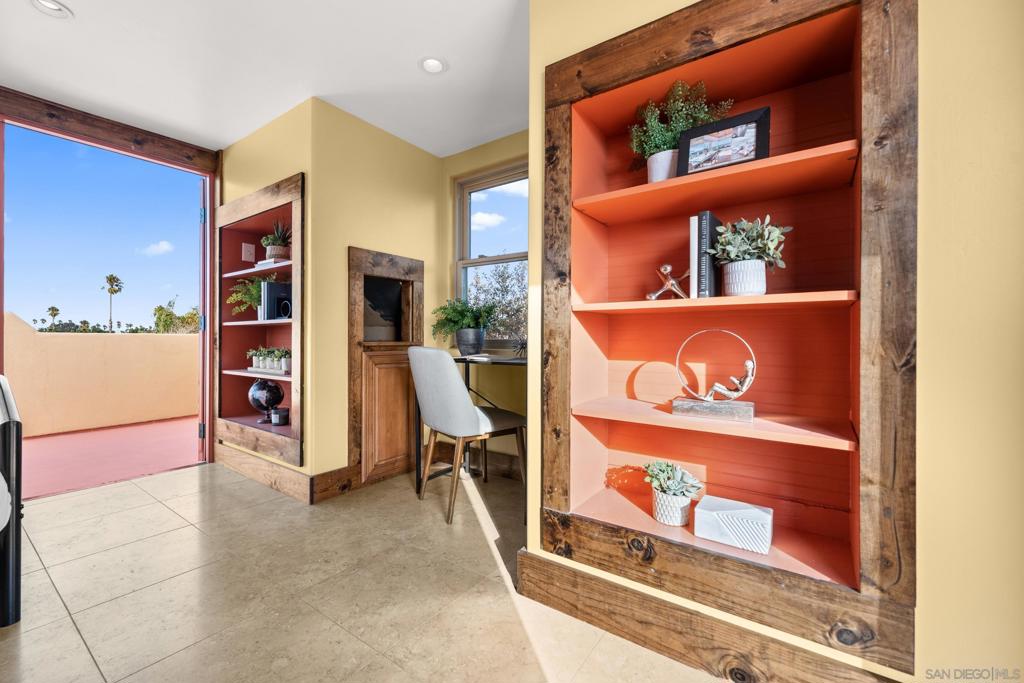 4685 Long Branch Ave