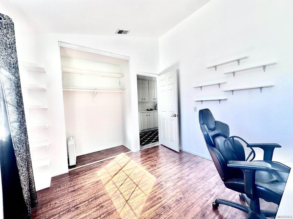 28820 Bridge Water Ln