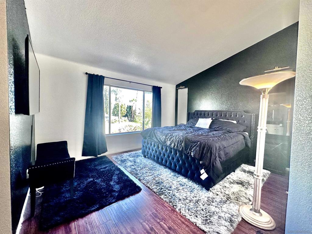 28820 Bridge Water Ln