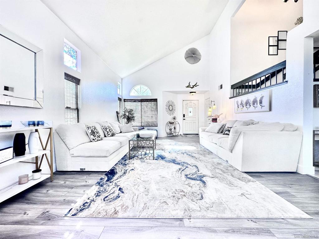 28820 Bridge Water Ln