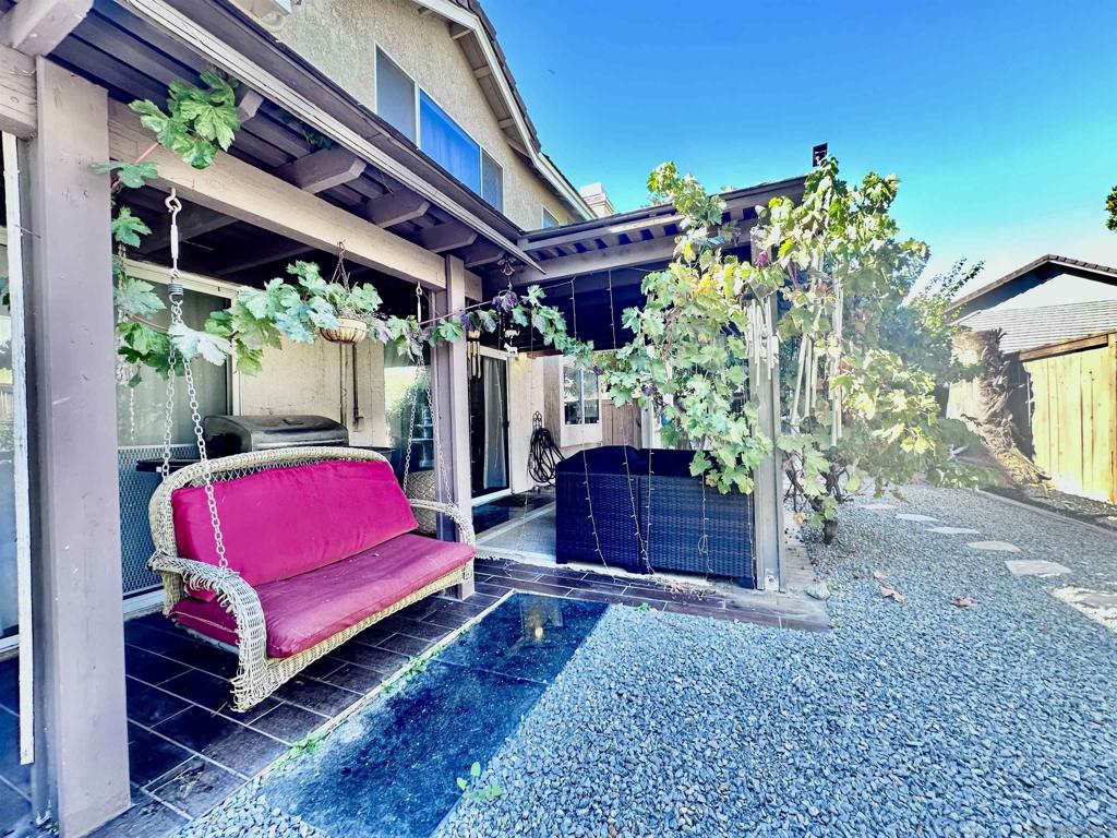 28820 Bridge Water Ln