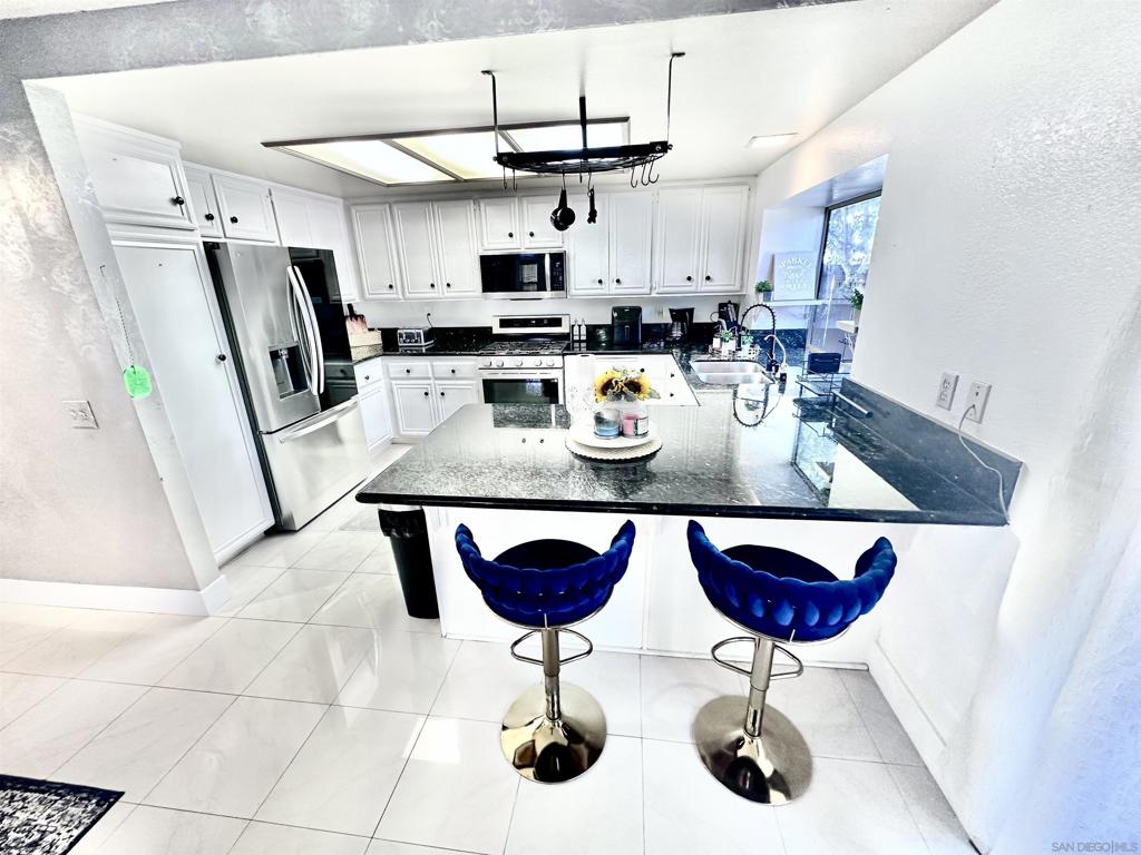 28820 Bridge Water Ln