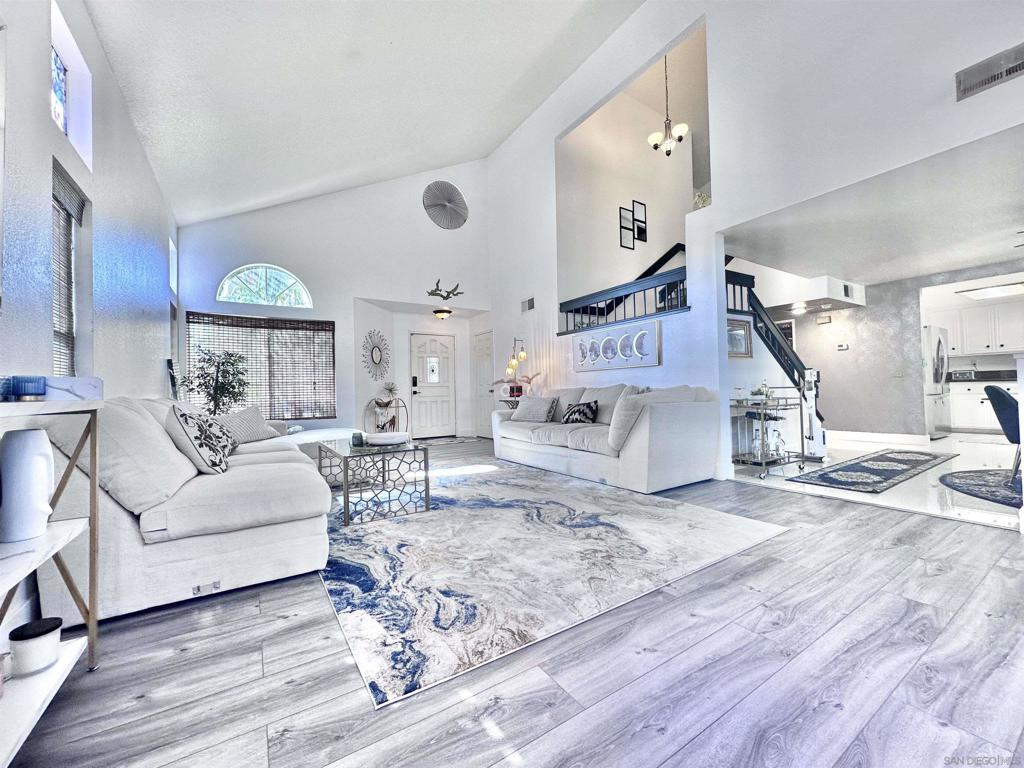 28820 Bridge Water Ln