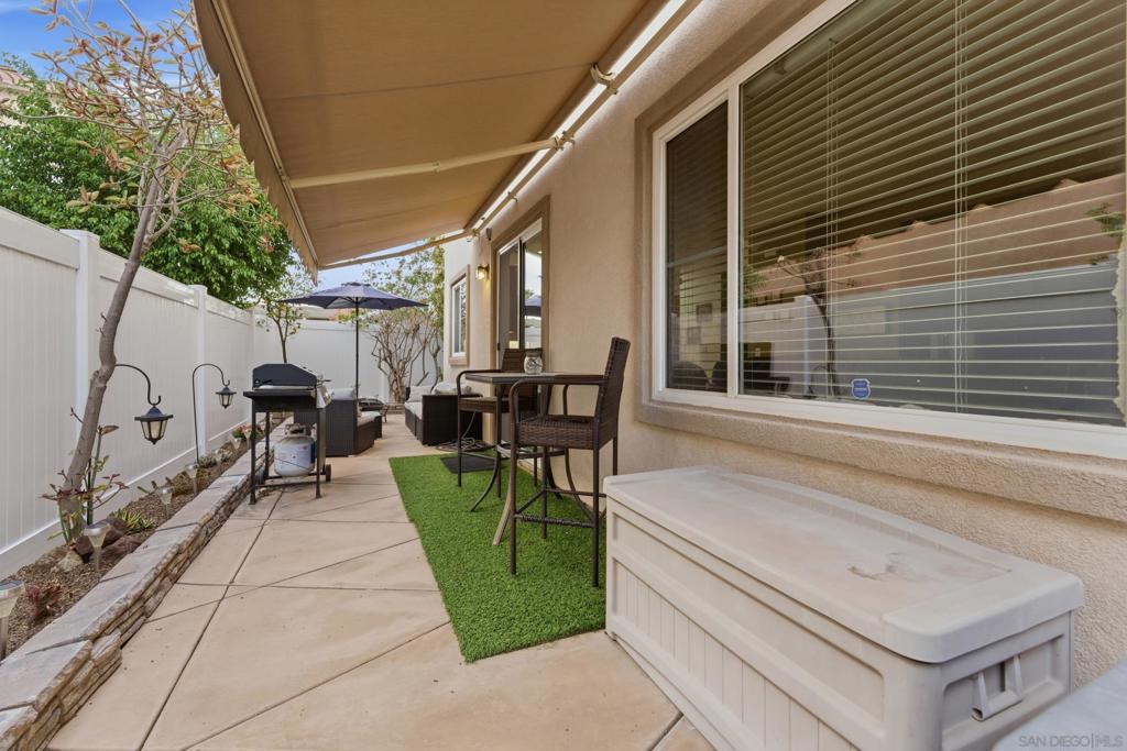 465 Ashbourne Gln