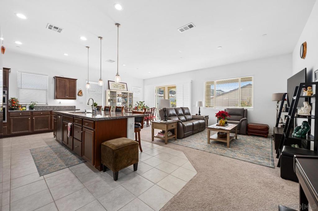 11885 Discovery Ct