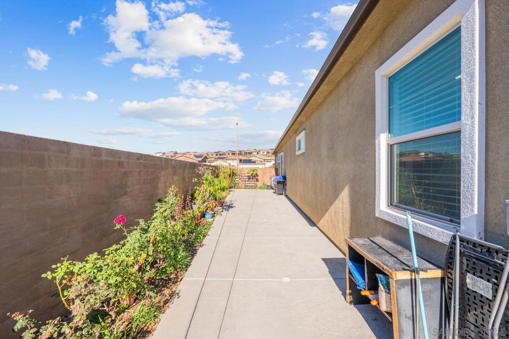 11885 Discovery Ct