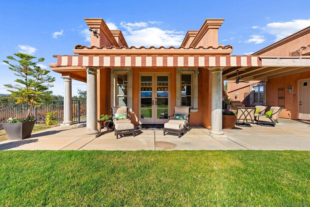 32752 Luiseno Circle Dr