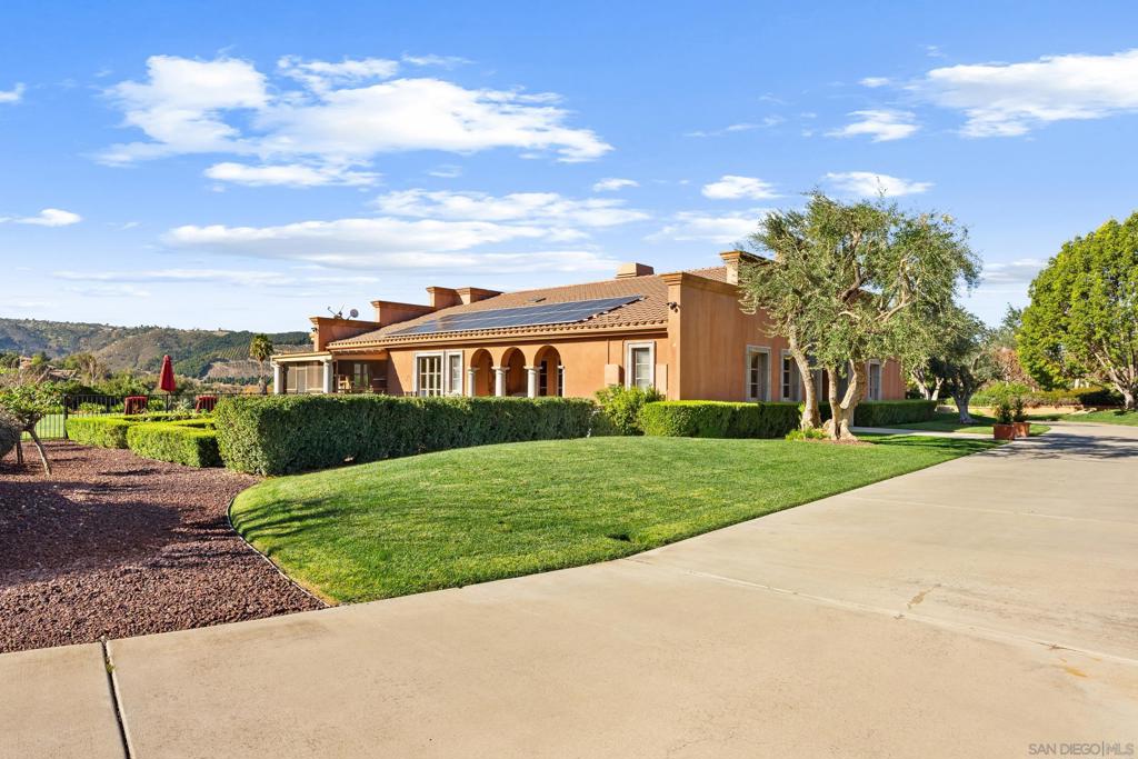 32752 Luiseno Circle Dr