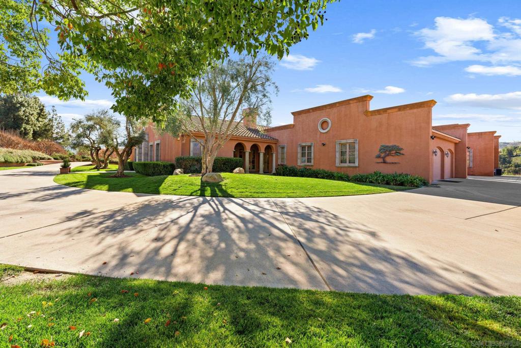 32752 Luiseno Circle Dr