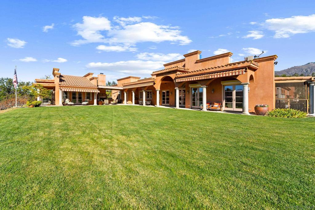 32752 Luiseno Circle Dr